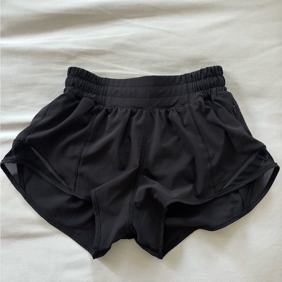 Lululemon Hotty Hot Low-Rise Regular - Picture 1 of 3